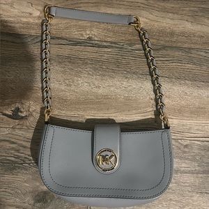 Small Michael Kors purse w/ wallet